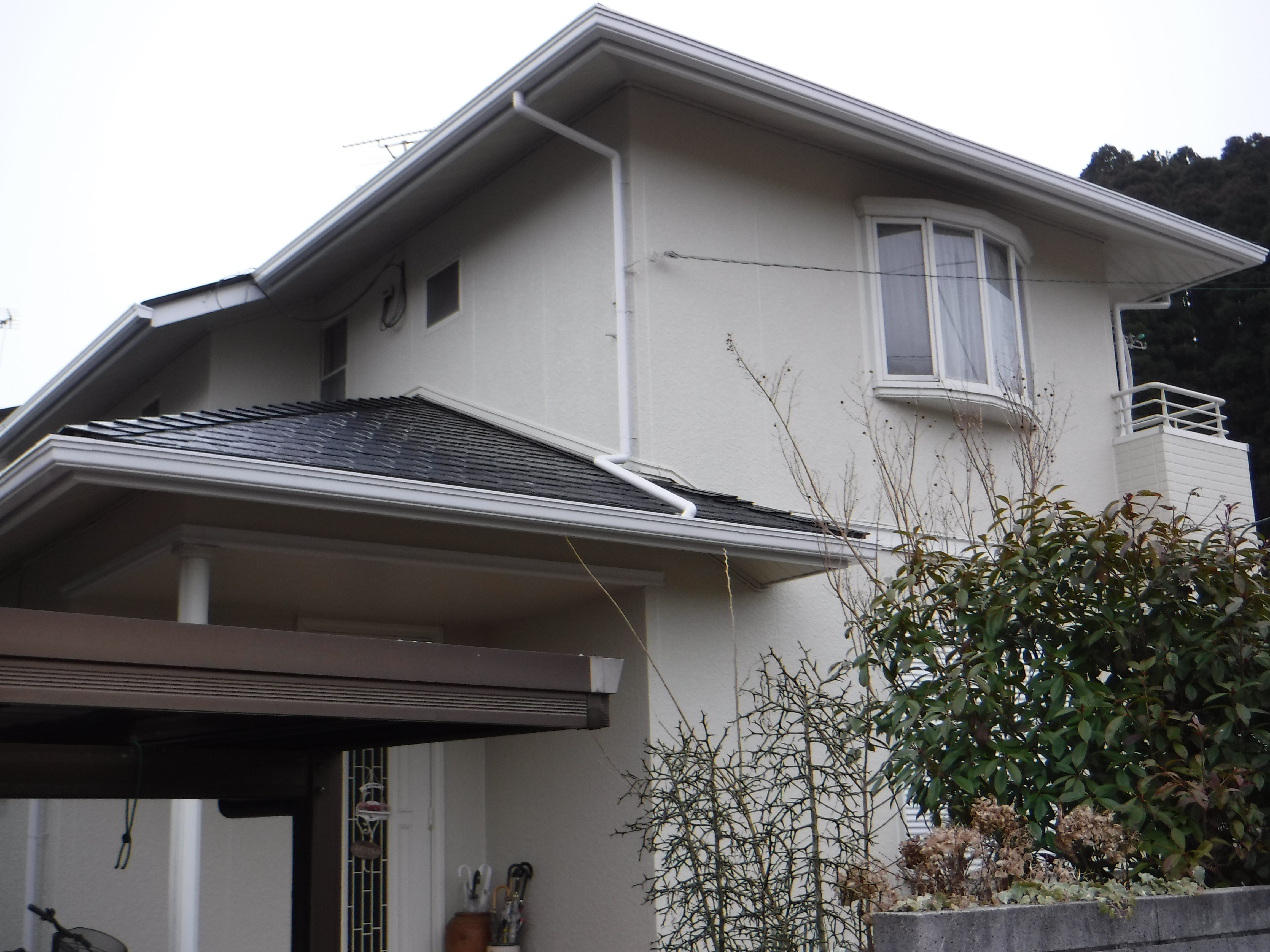 茂原市三ヶ谷で外壁・屋根塗装工事が完工です。