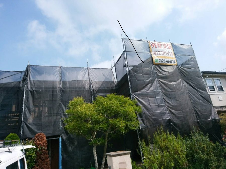 大網白里市で外壁・屋根塗装工事２棟着工です。