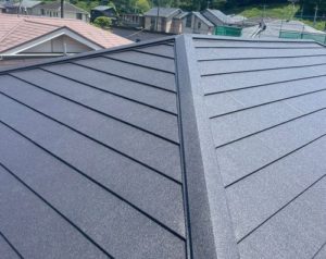 茂原市で屋根カバー工事が完工です。